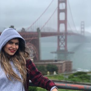 Meet your Posher, Evelyn